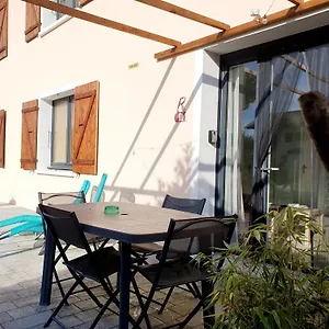https://la-pierrina-marmotte-appart-3-toiles.hotels-rhonealpes.com