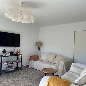 https://vue-panoramique-rsidence-calme-st-raphal.fr-provencehotel.com